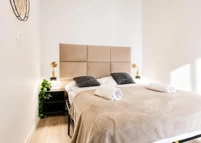 Apartamento Lovely 2br &1 Lr Prime Location In Viena